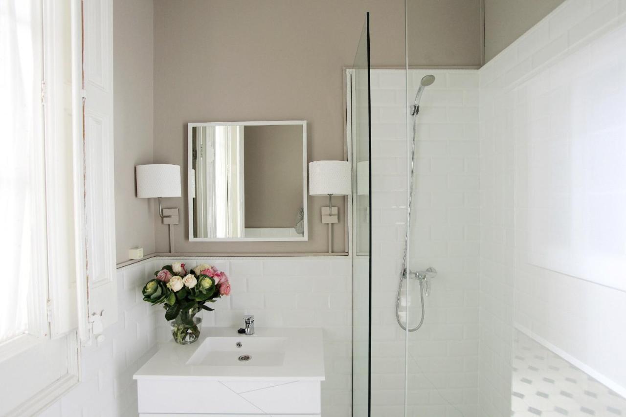 Close To Passeig De Gracia Barcelona Room photo